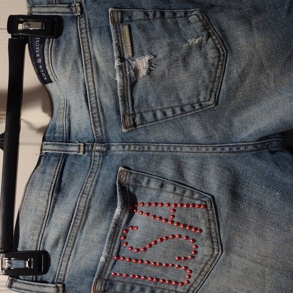 Rock & Republic Women Jean Shorts 2 - Picture 5 of 6